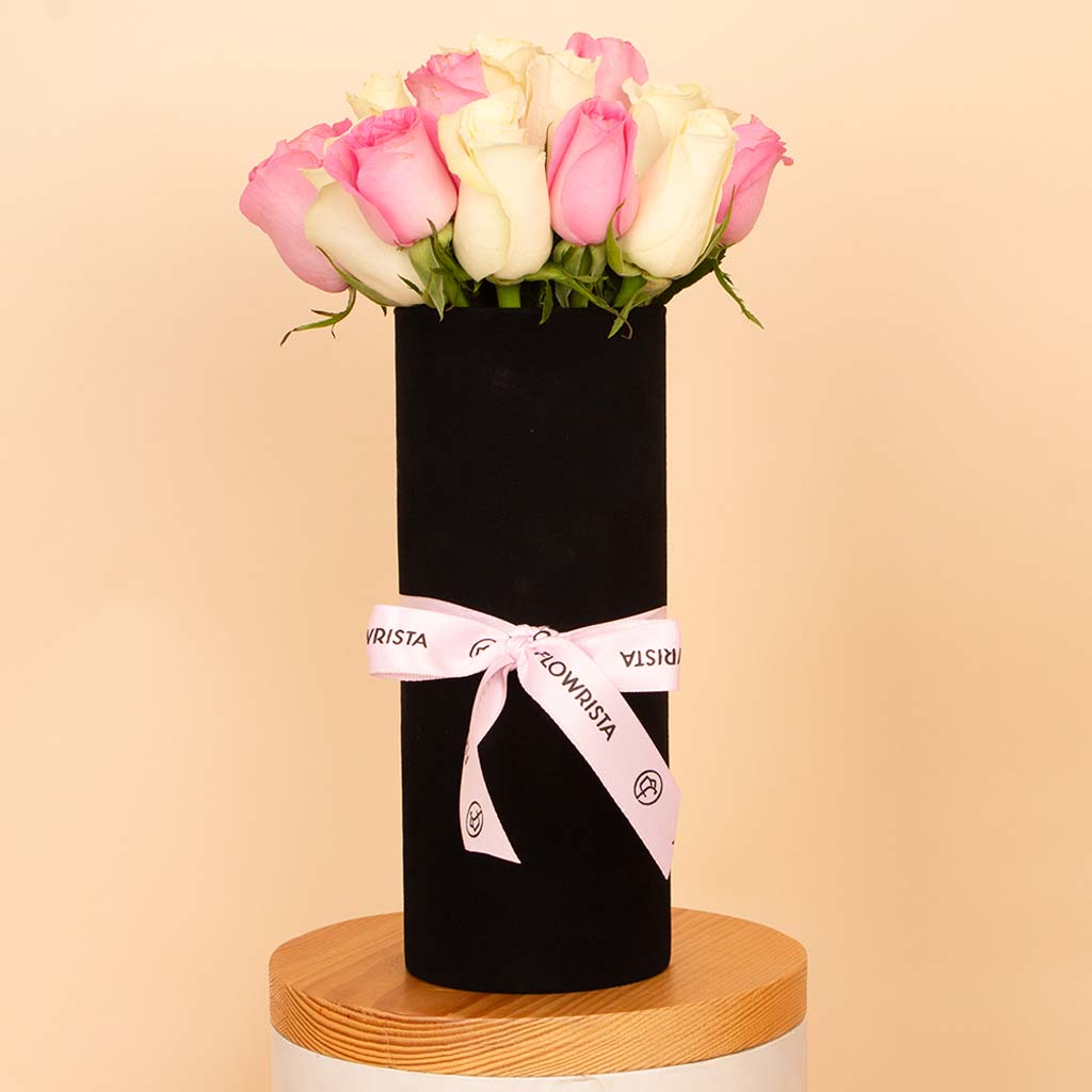 Flowrista Online Flowers Shop مزهرية هارموني - ٢٠ وردة وردية وبيضاء