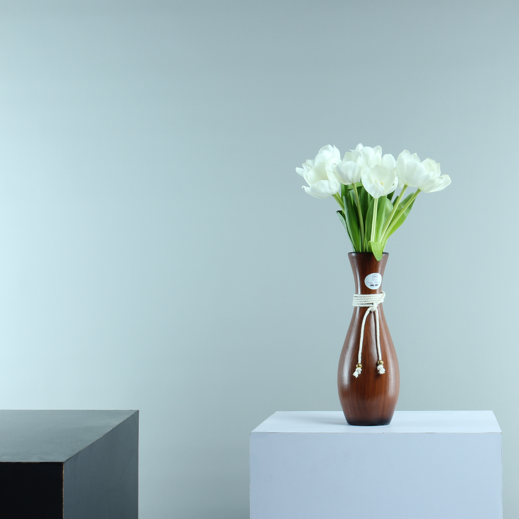 Tulips jar