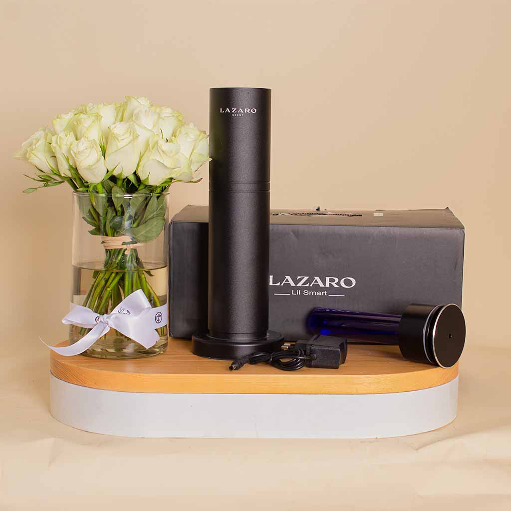 Flowrista Online Flowers Shop لازارو ليل سمارت بلاك و25 وردة بيضاء